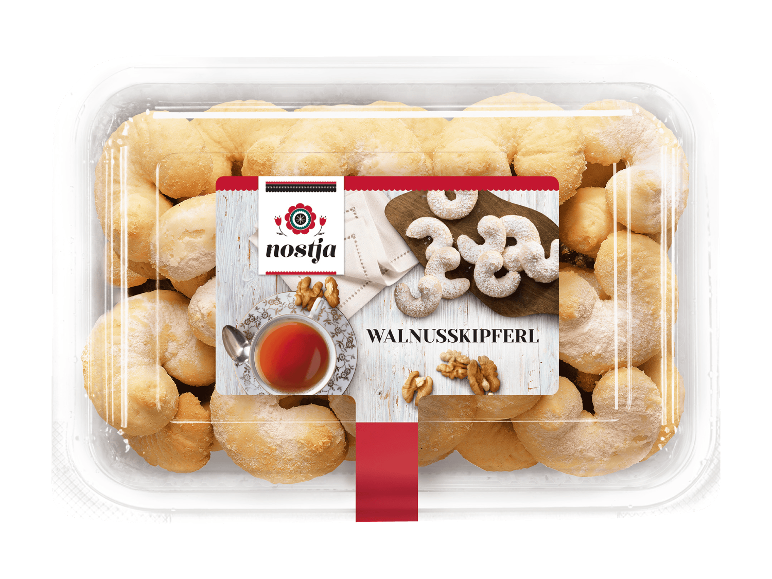 Nostja Walnusskipferl in einer transparenten Verpackung.