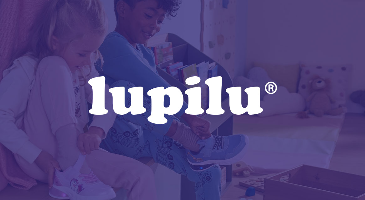 Logo der Marke "lupilu®" auf Imagebild.