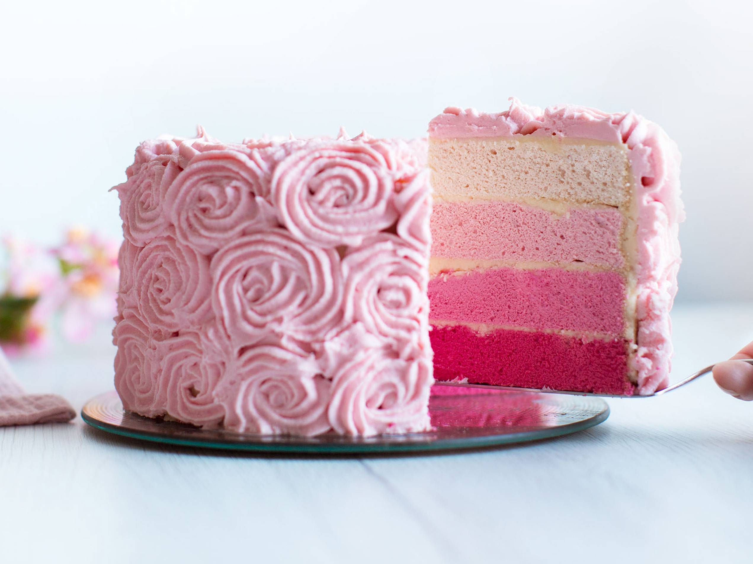 Ombré-Torte mit Buttercreme-Rosen