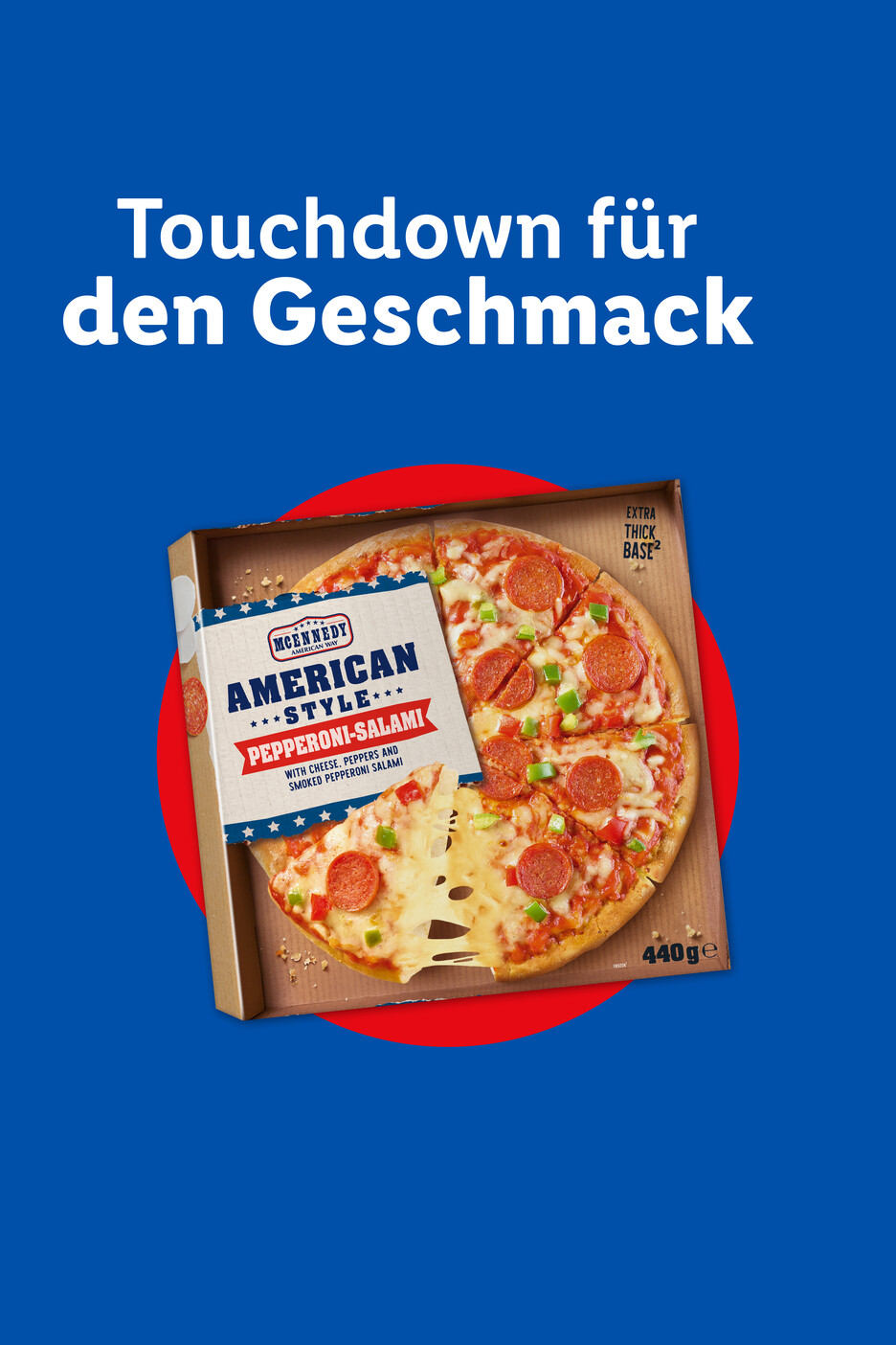 Pizza American Style Pepperoni-Salami in einer Schachtel mit dem Text 'Touchdown für den Geschmack'