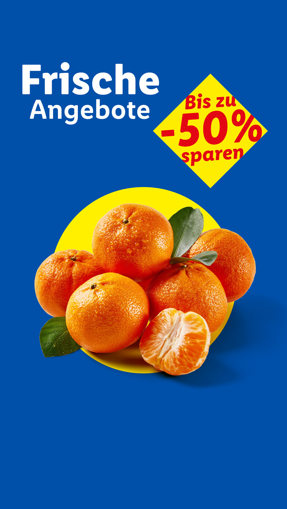 Frische Mandarinen mit Blättern und einer geschälten Mandarine auf blau-gelbem Hintergrund.