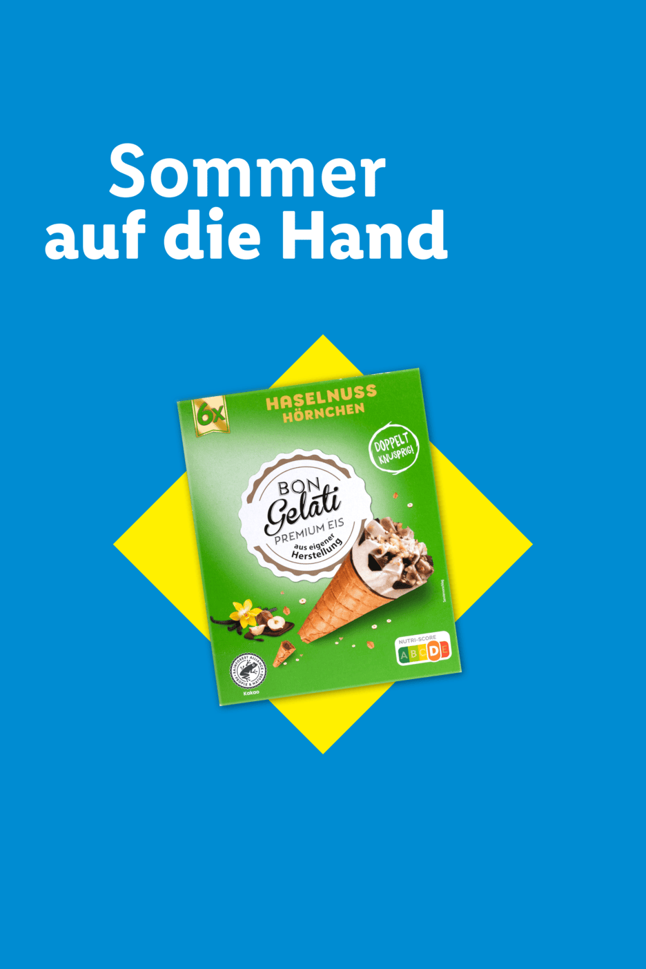 Grüne Packung mit Haselnuss-Hörnchen-Eis, umgeben von gelben und blauen Flächen, mit dem Text „Sommer auf die Hand“.