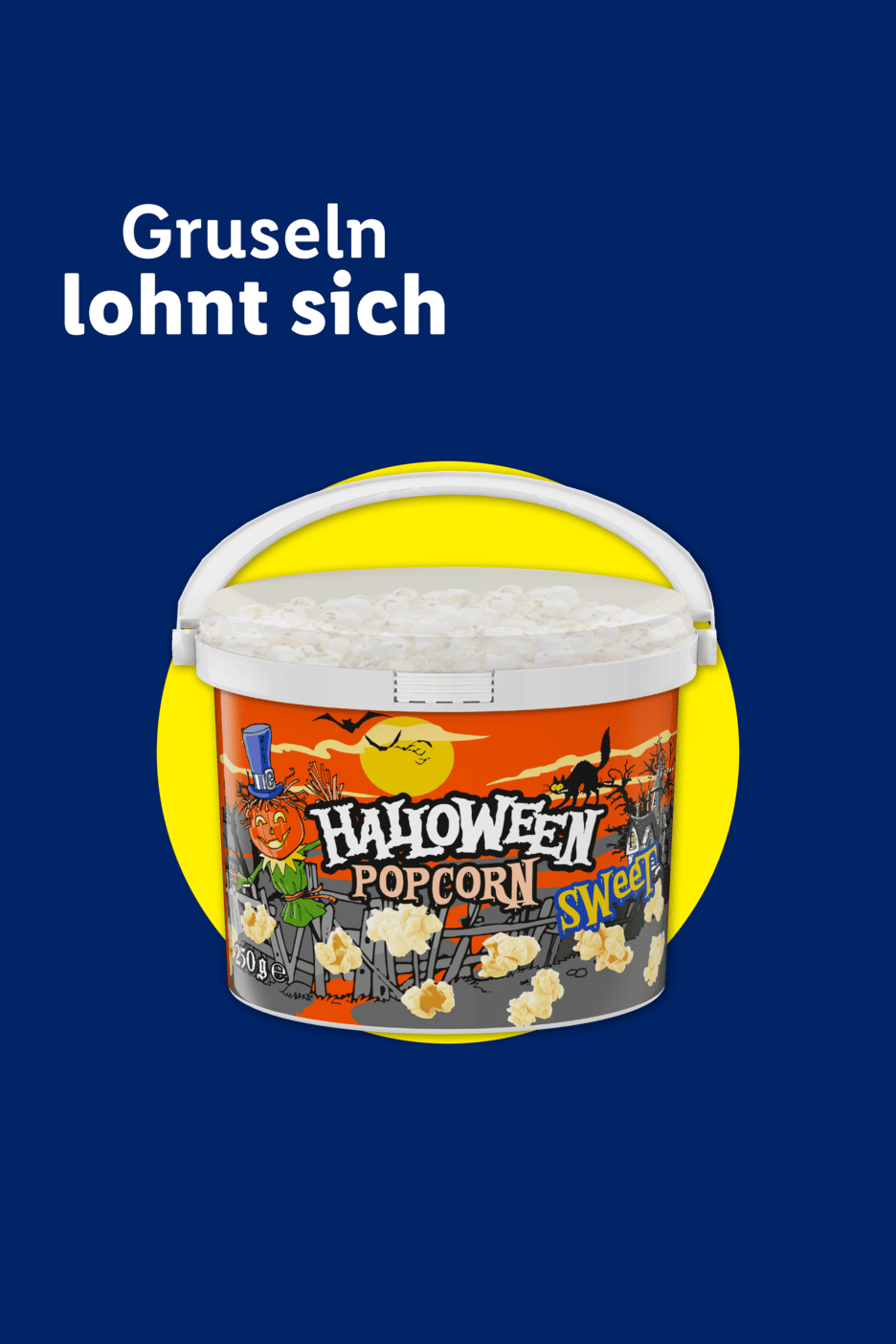 Süßes Halloween-Popcorn im Eimer mit herbstlichem Grusel-Motiv.