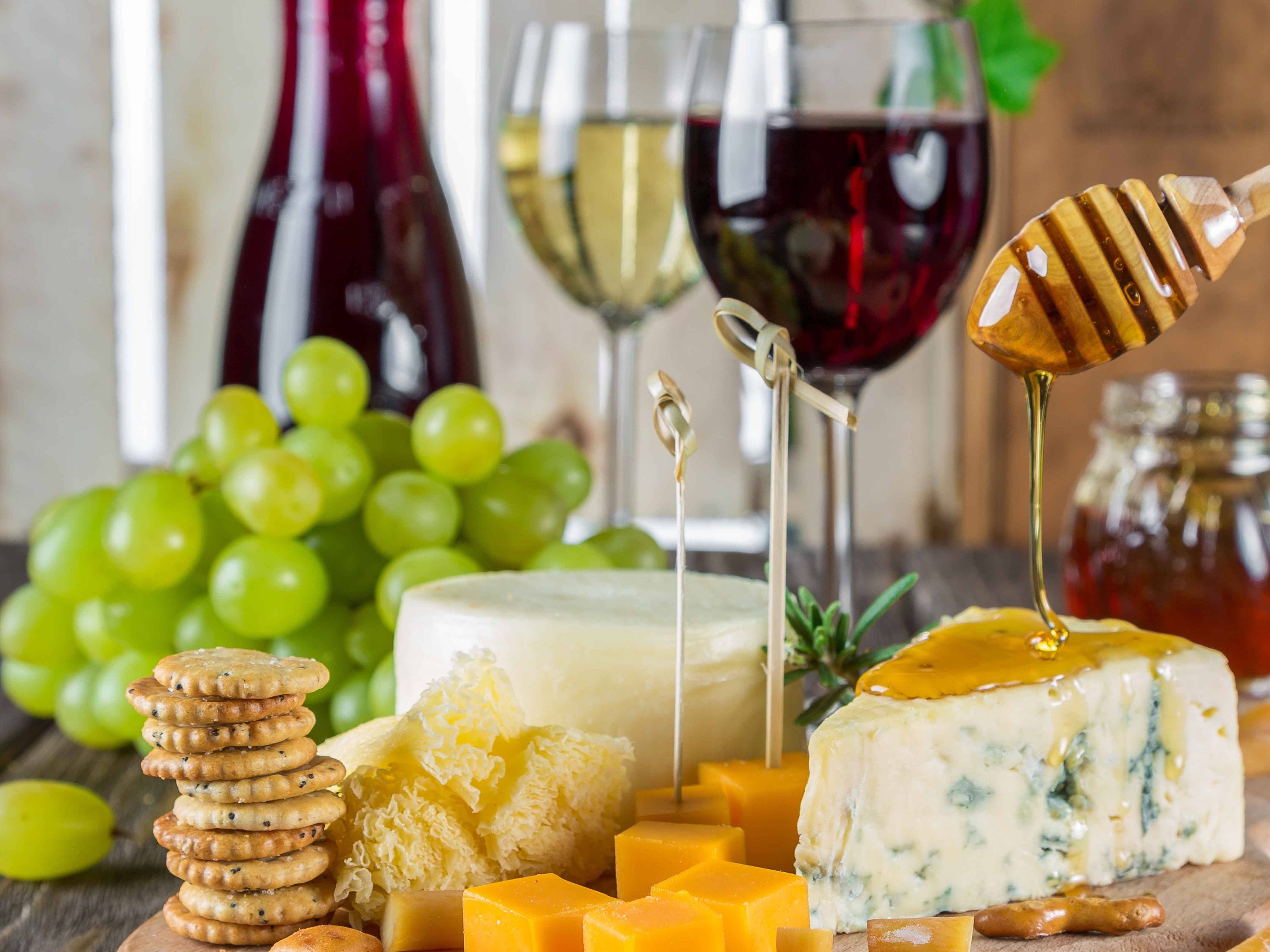 Welcher Wein passt zu welchem Käse?