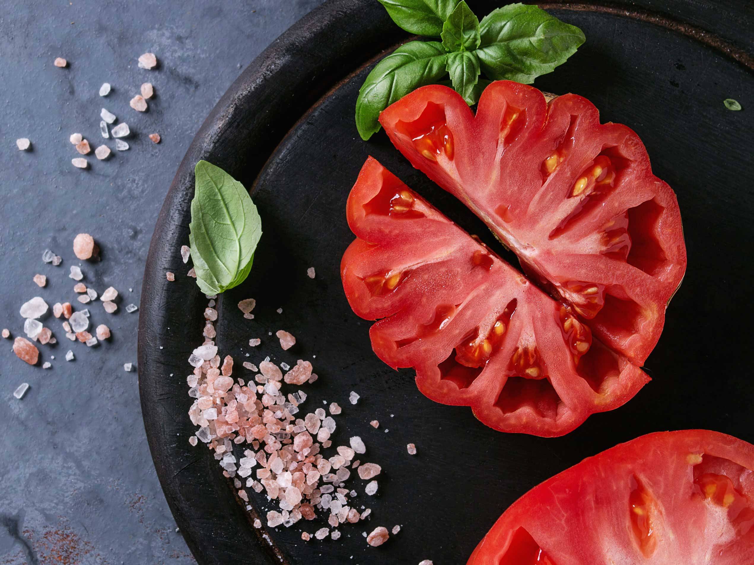 Tomaten richtig schneiden